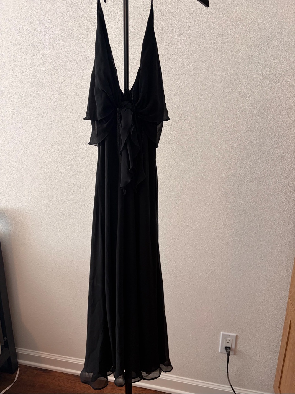 Vintage Express 100% Silk Black Halter Dress